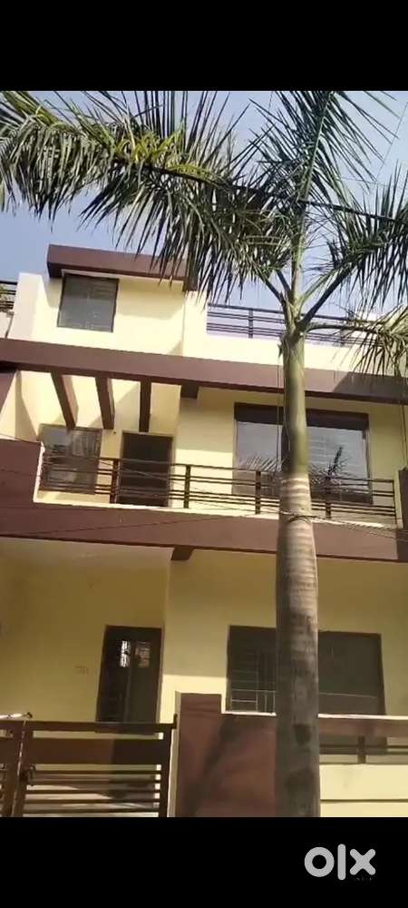 Duplex ready to move house with carpet area 900 sqft