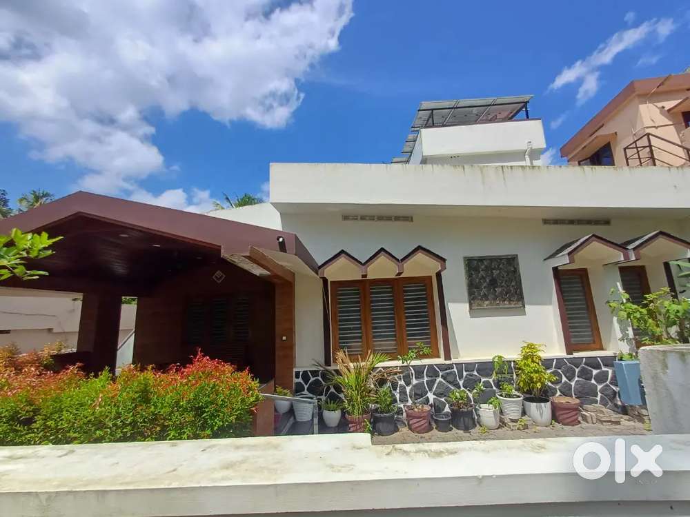 Indipetad house for rent cet enginering college