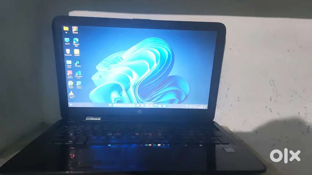 HP laptop i3 6th generation 8gb ram 118gbSSD+1TB HDD