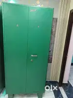 Iron safe with heavy gaze