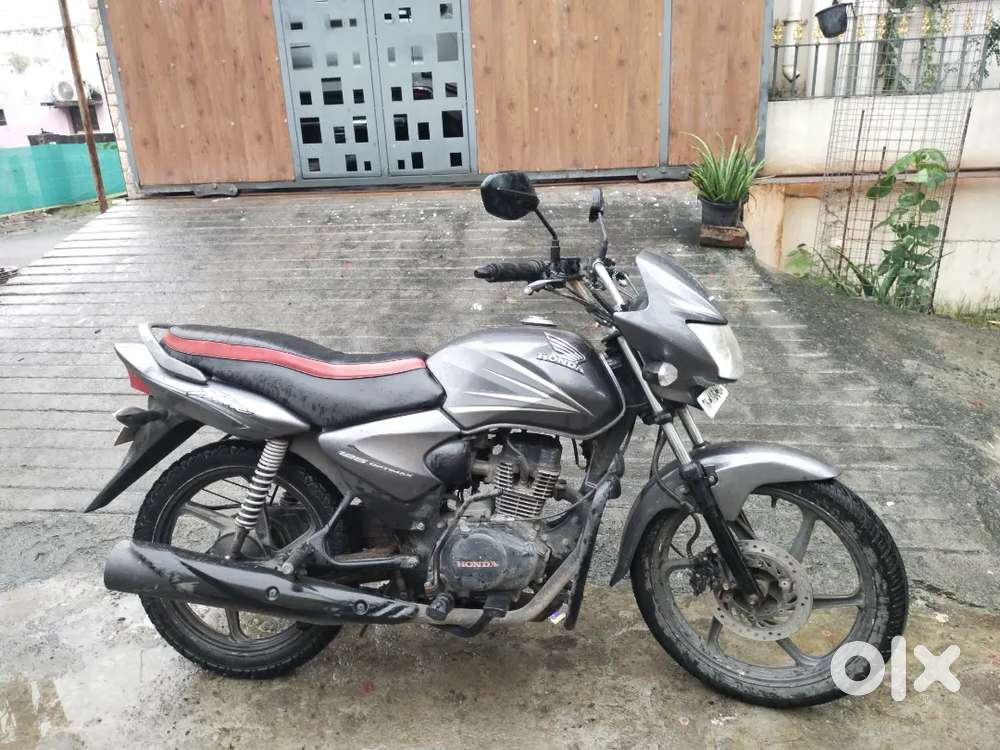 Honda shine single owner insurance current self start