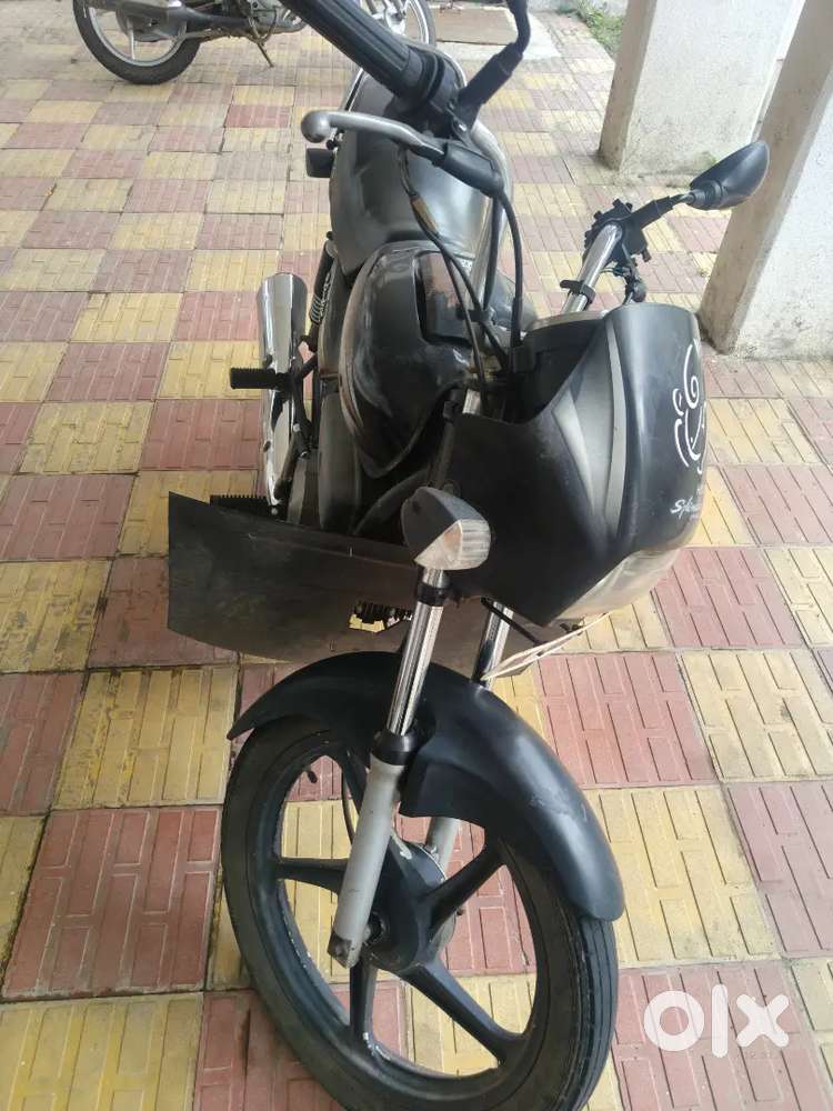 Splendor good condition at 42,000