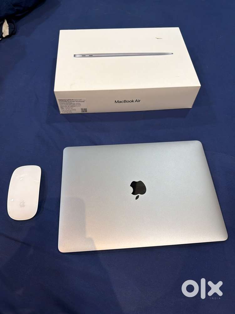 Apple Macbook Air M1 with Magic Mouse