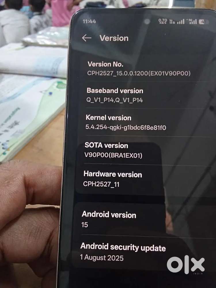 Oppo f23 5G mobile model 2021  less used