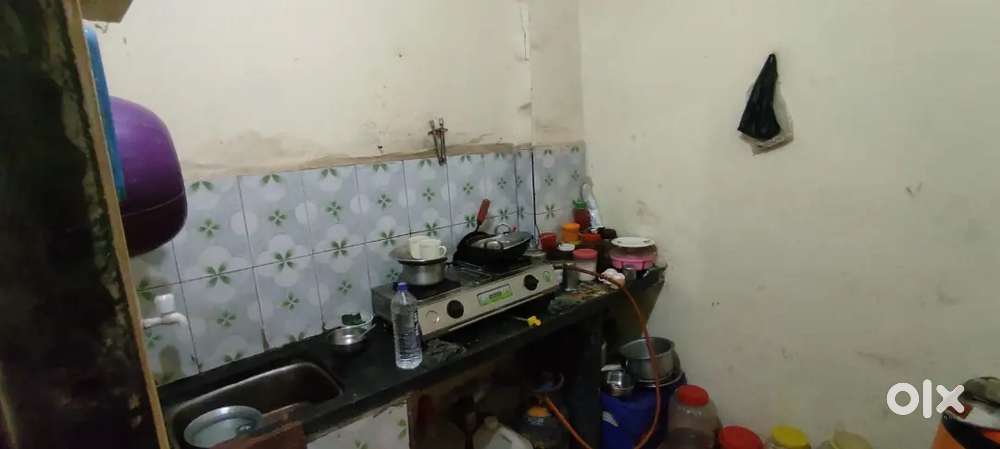 Insha nagar, Mahek apt , room no 506