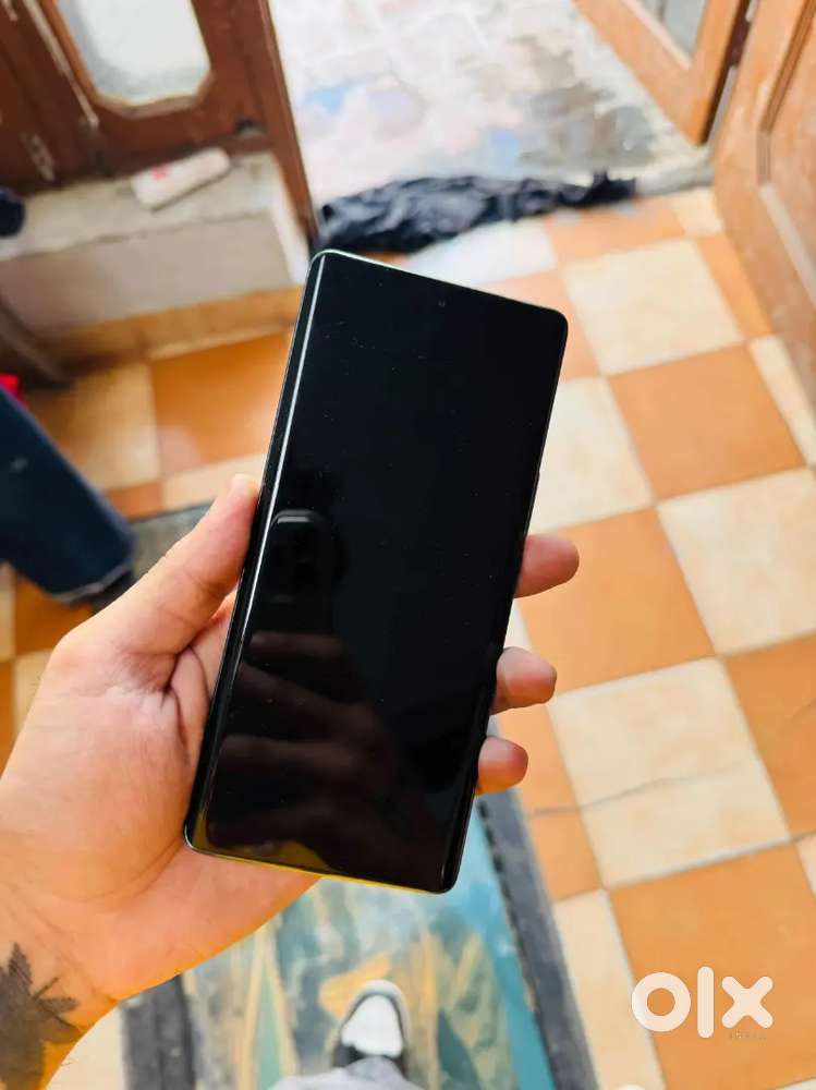 Vivo y 300 plus