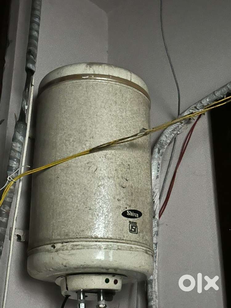 Gyser water heater