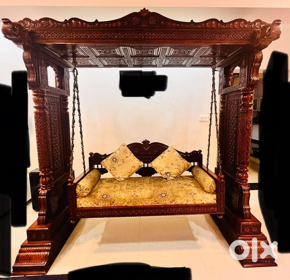 WOODEN TEAKWOOD JHULA