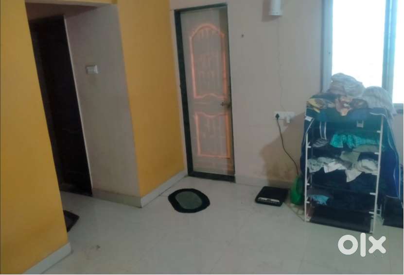 1 room mate male required