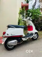 Urgent sale vespa lx125