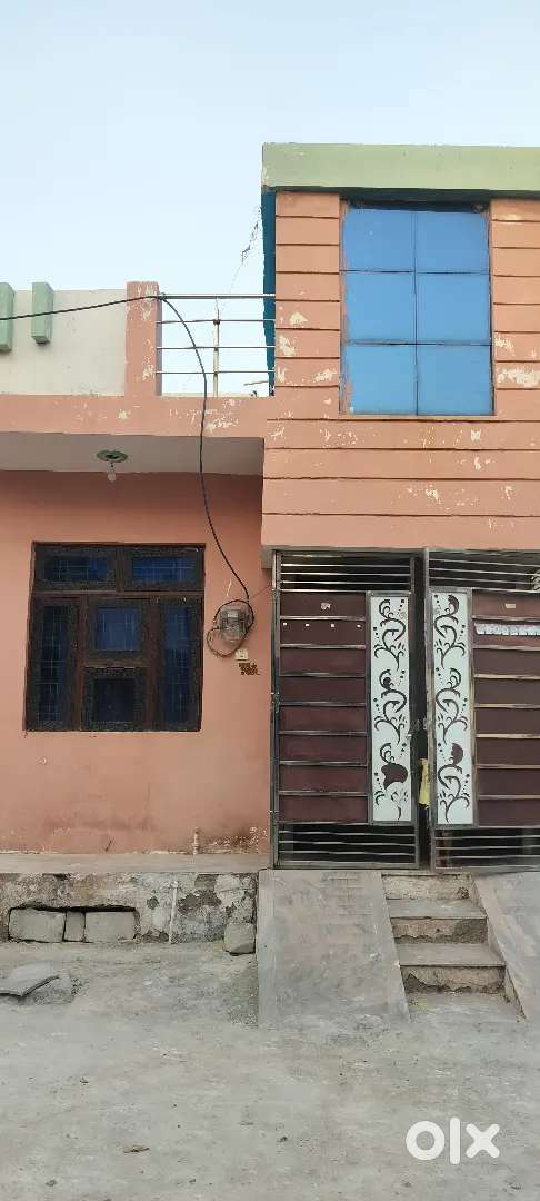 I want to sell my house urgently,500feet main road and 2km from Allen.