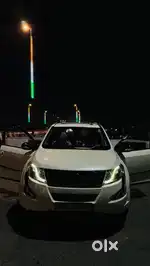 Mahindra XUV500 Nov-2017 Diesel Well Maintained Sunroof