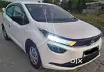 Tata Altroz 1.2 XE, 2023, Petrol