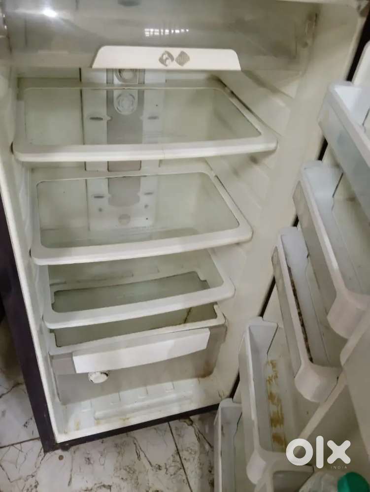 Godrej 340ltr