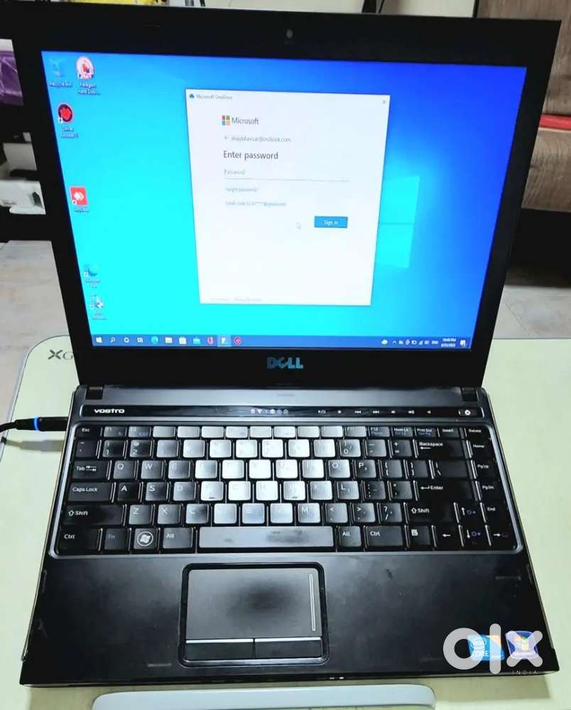Laptop in best condition with 8gb ram window 10 origional