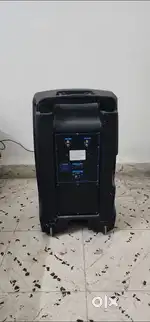 Karaoke speaker