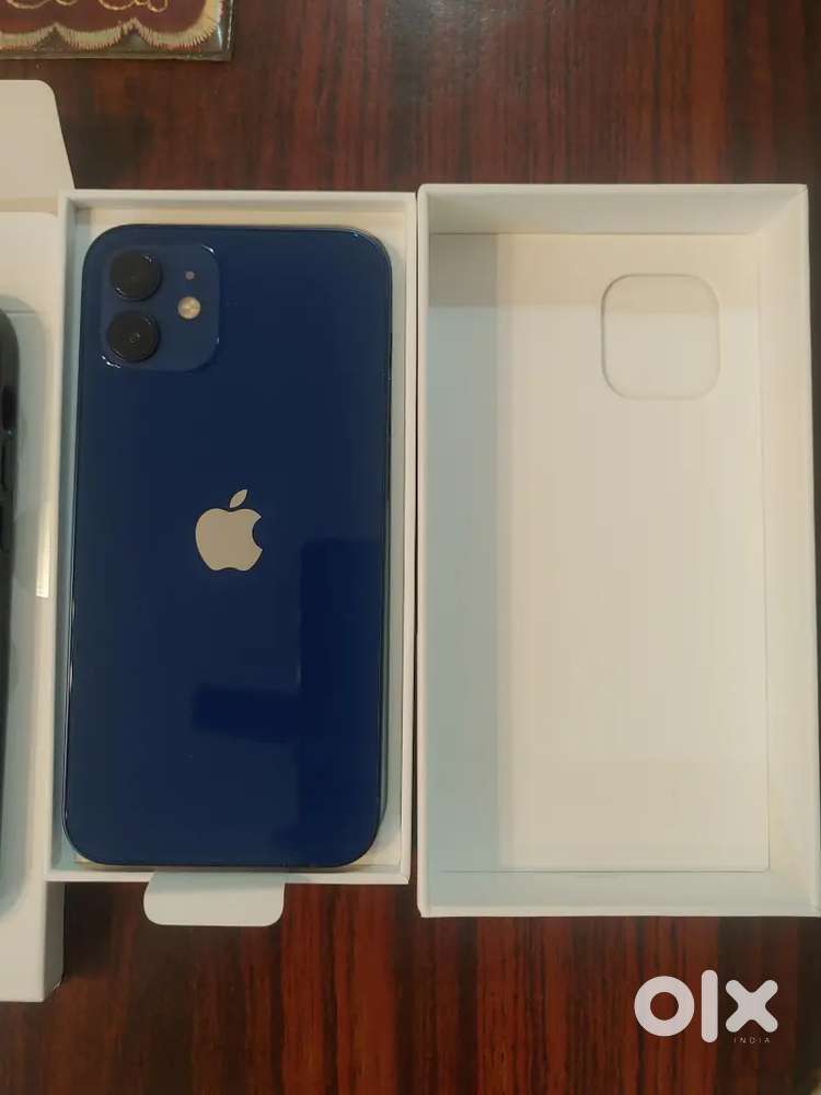 (Good condition) Apple iPhone 12 5G