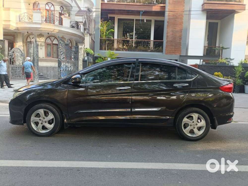 Honda City V Petrol CVT, 2015, Petrol