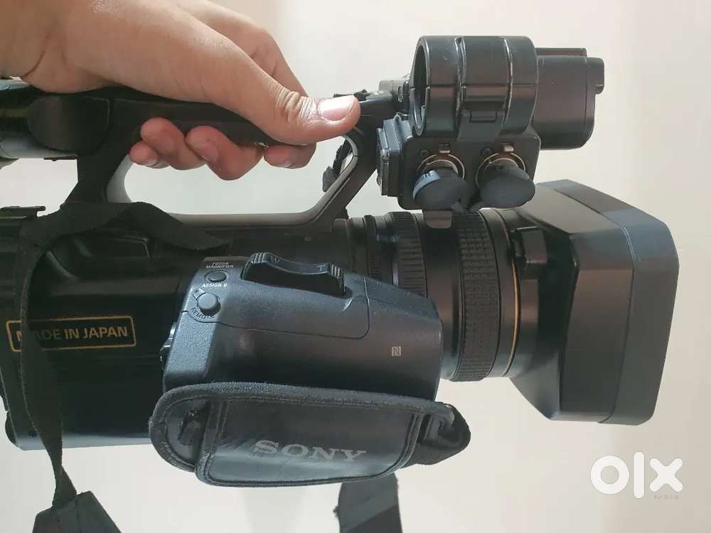 SONYNX1004kCamera, Full Size Tripod Stand ,Profession Recoding Mic