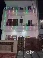 Park facing corner 1st floor house is available for rent