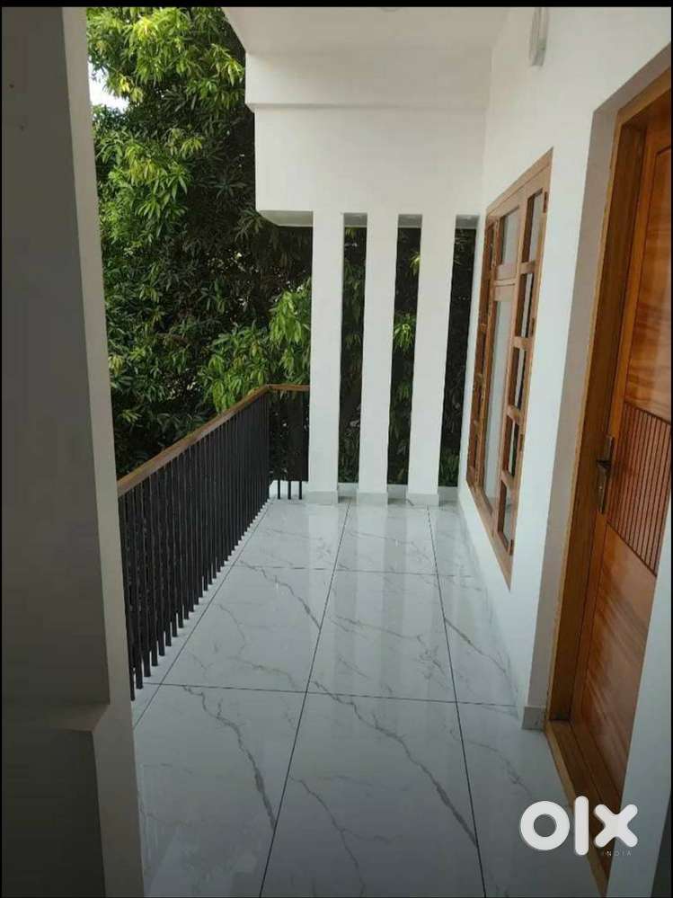 MANACAUD 3BHK FIRST FLOOR HOUSE FOR LEASE