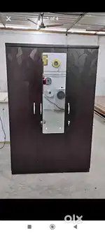 Brand new 3door wooden wardrobe free delivery