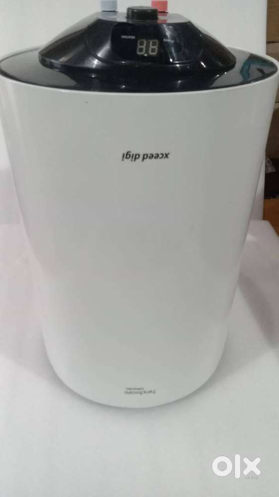 Hindware Xceed DIGI 25 Liter Water Heater/Gyeser