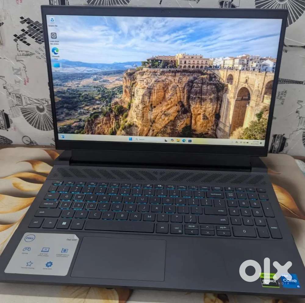 Dell G15 5530