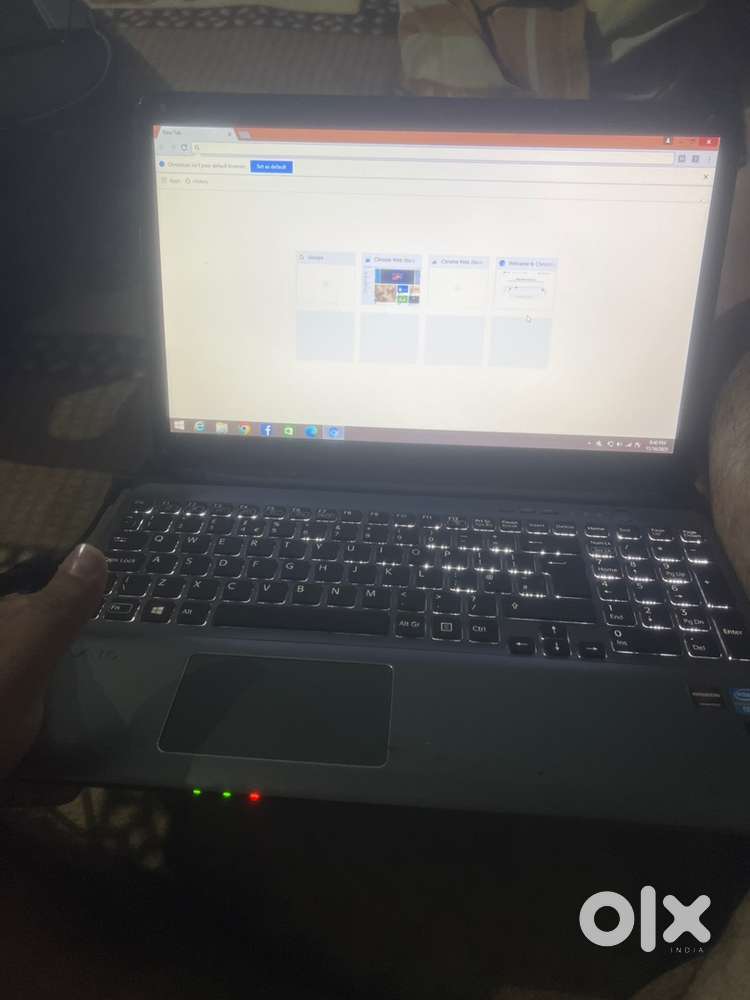 Sony laptop good condition very less used