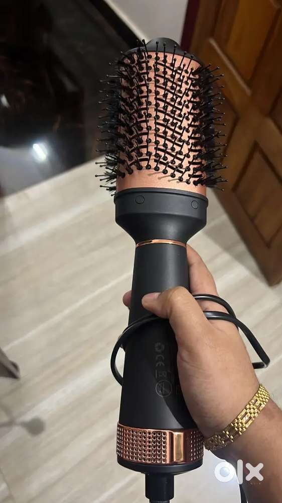 Agaro blow dryer