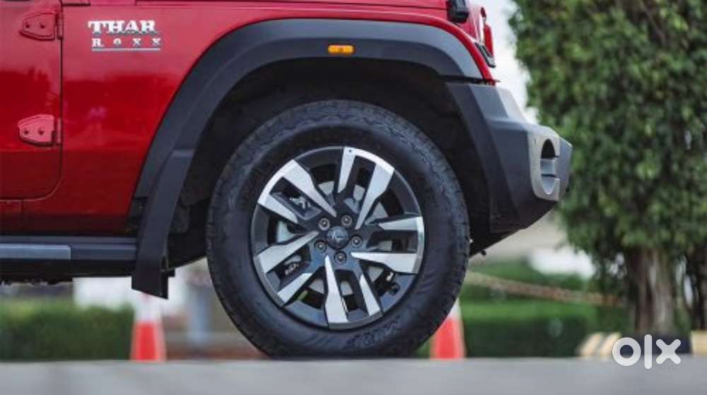 THAR ROXX 19” ALLOYS AND CEAT TYRES 255/60 R19 SET OF 5