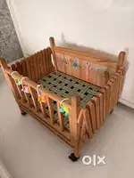 Expandable kids bed