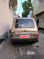 Toyota Qualis 2004