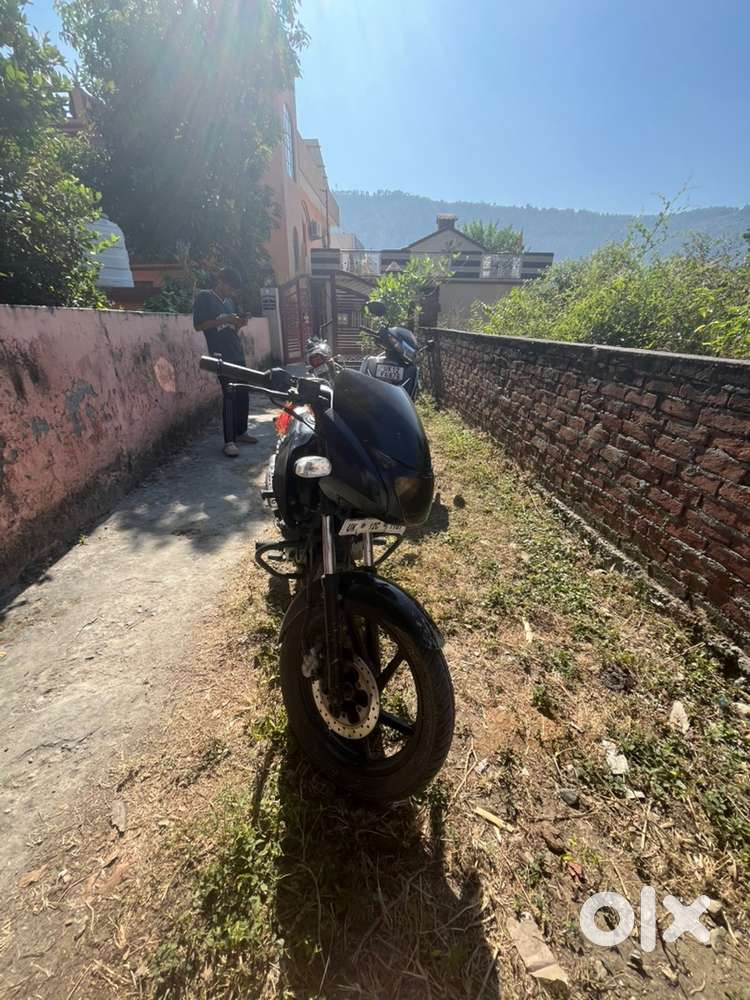 Bajaj pulsar 150 with all document  and in brand new candition