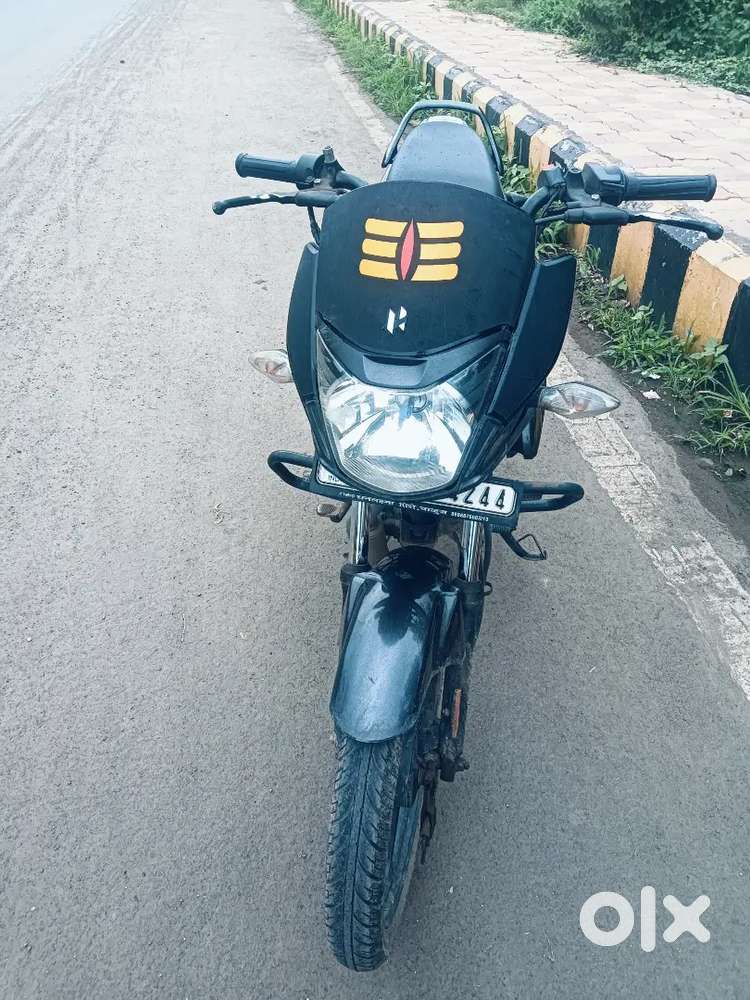 गाडी विकीने आहे