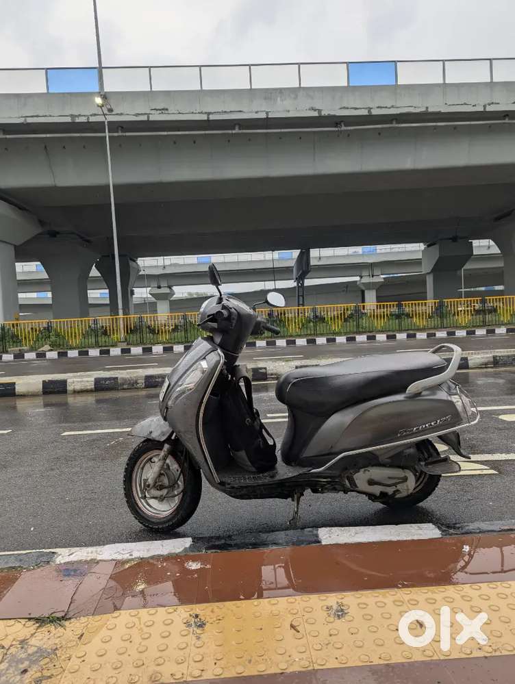 Suzuki access 125 cc mint condition less driven