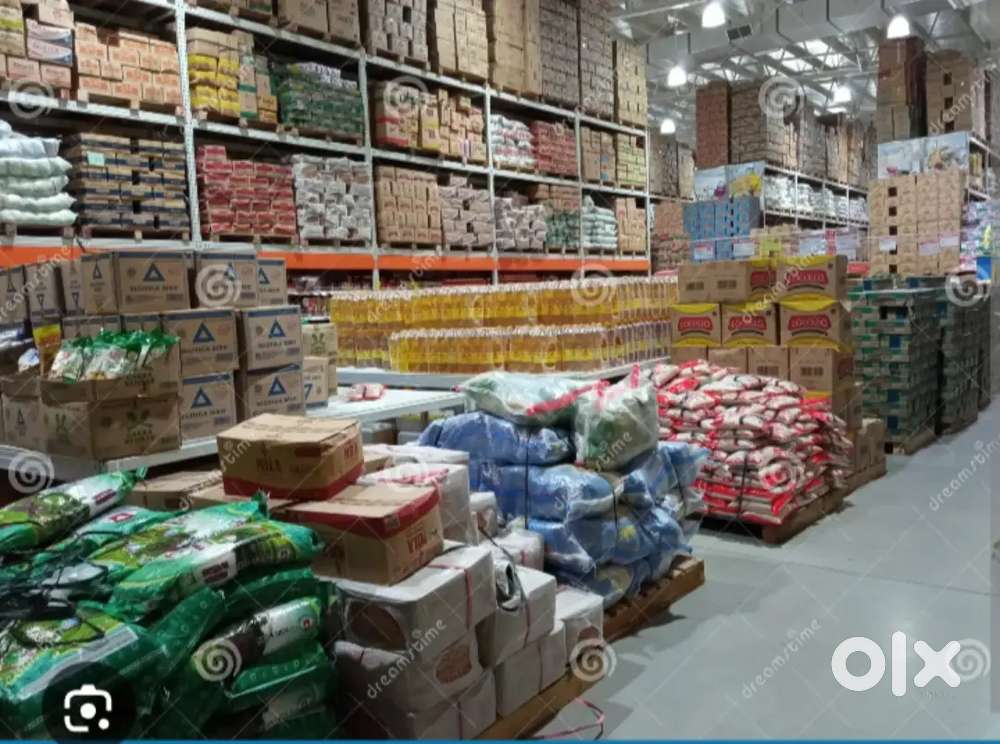 Grocery warehouse packing job
