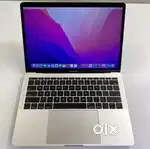 2017 Apple MacBook Pro 13' Retina Intel 2.5GHz Dual-Core 16GB 512GB