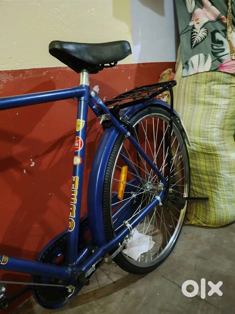 Hero cycle urgent sale 4 days good condition