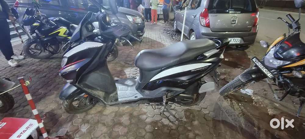 Sale scooty