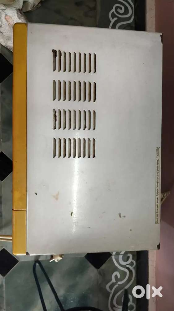 Bajaj microwave