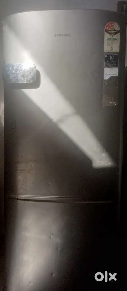 Sumsung fridge 220 litter