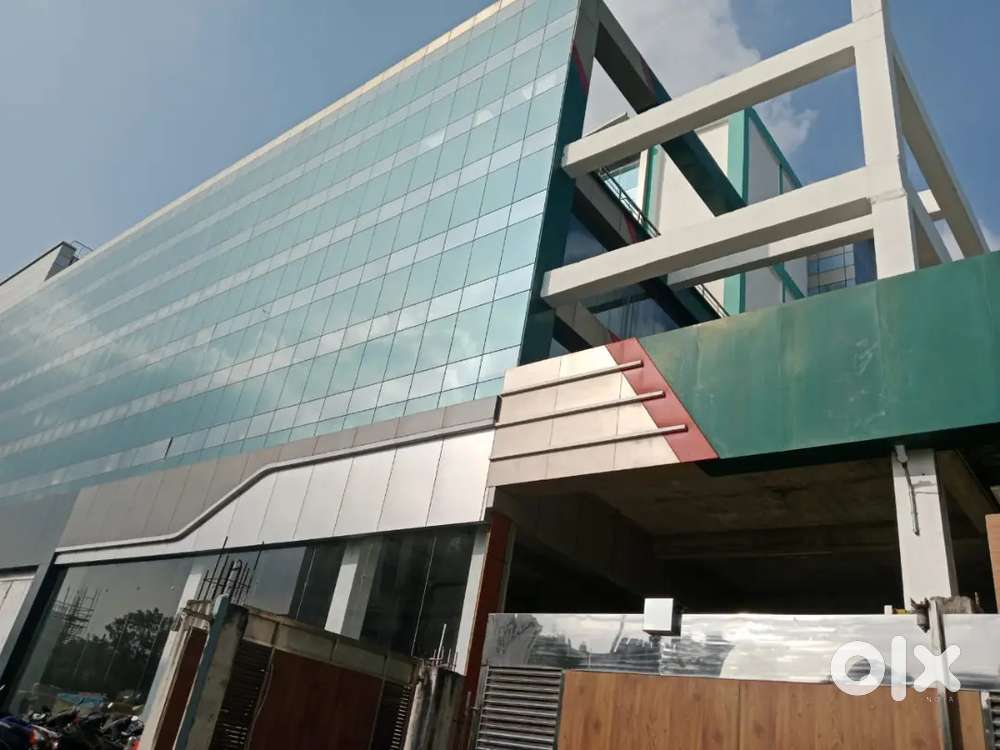 OMR ON ROAD COMMERCIAL PROPERTY FOR SALE