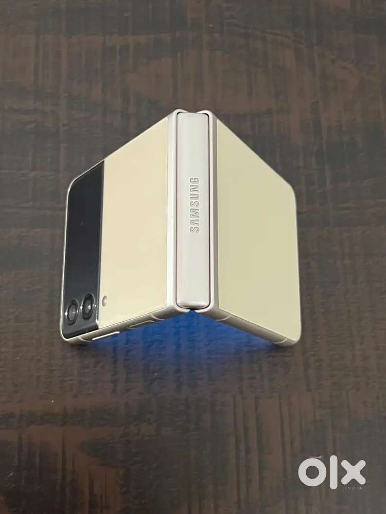 SAMSUNG Z FLIP 3