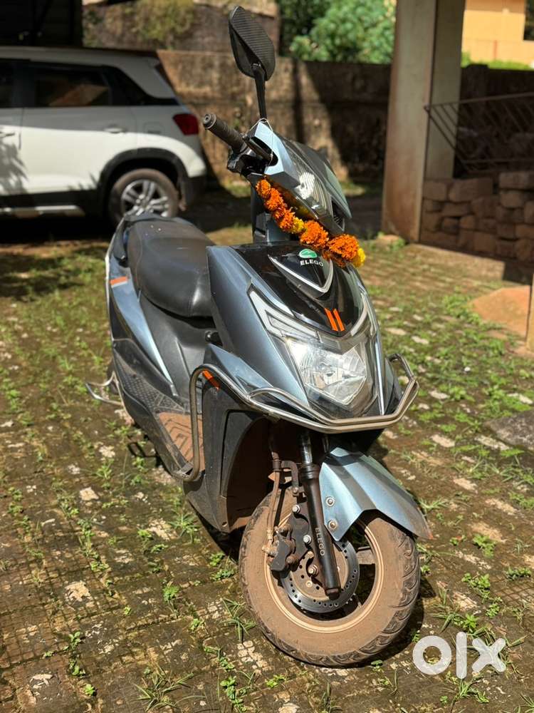 Elego no licence 110 kms range scooter