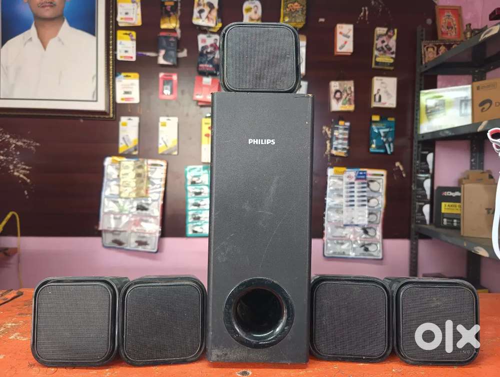 5.1.Philips Erope ...HTS3181 Home theater