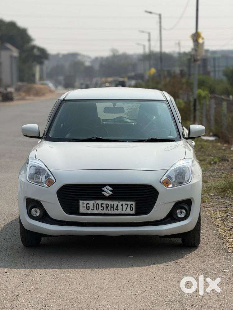 Maruti Suzuki Swift VXi + Manual, 2019, Petrol