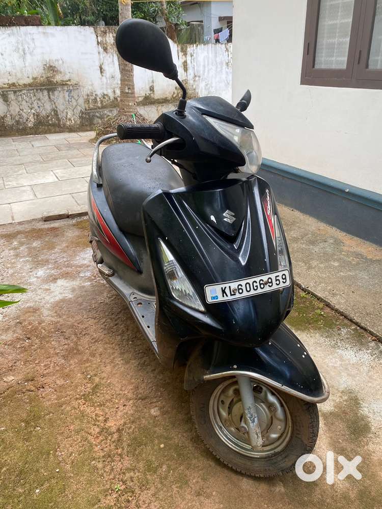 Suzuki swish 2014