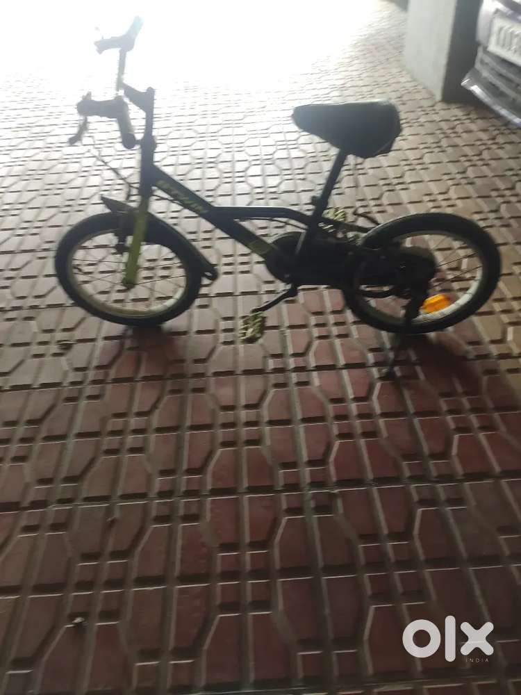 Decethalon kids bycycle