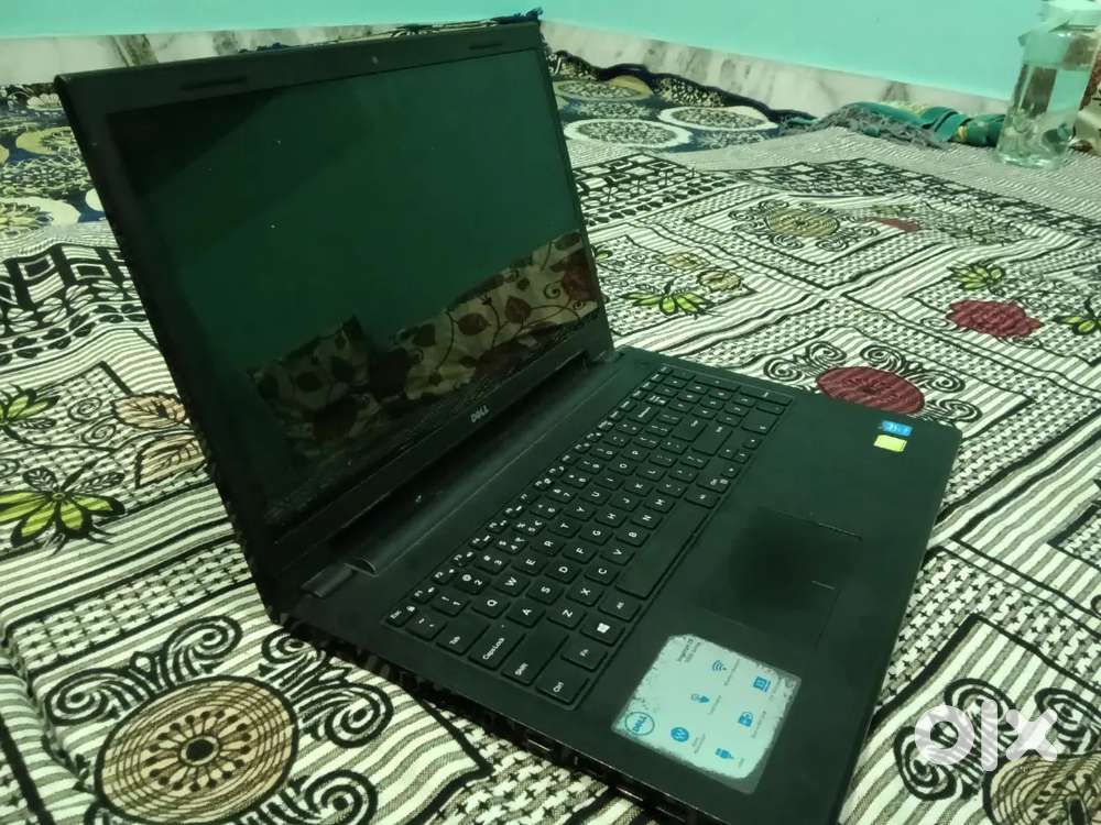 Dell's Laptop